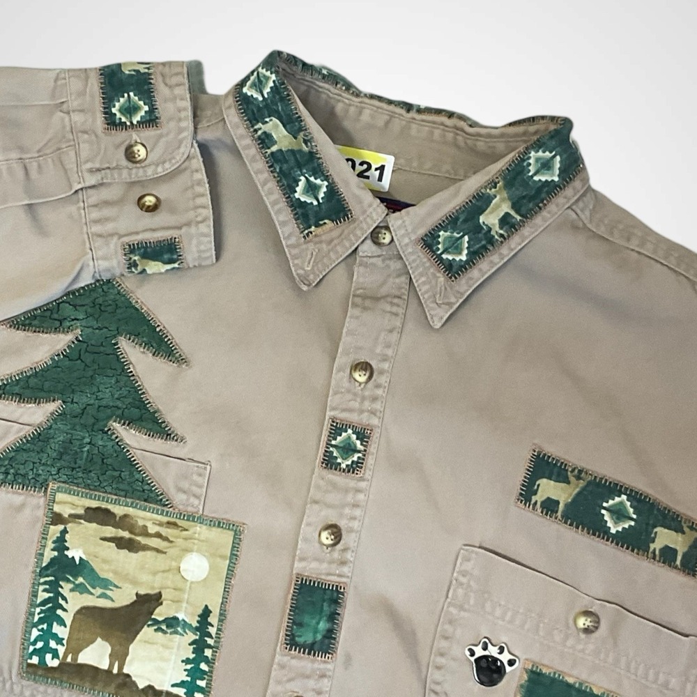Vintage Faded Glory Mens L Gray Button Up Shirt Wolf Tree Nature Patch Outdoor